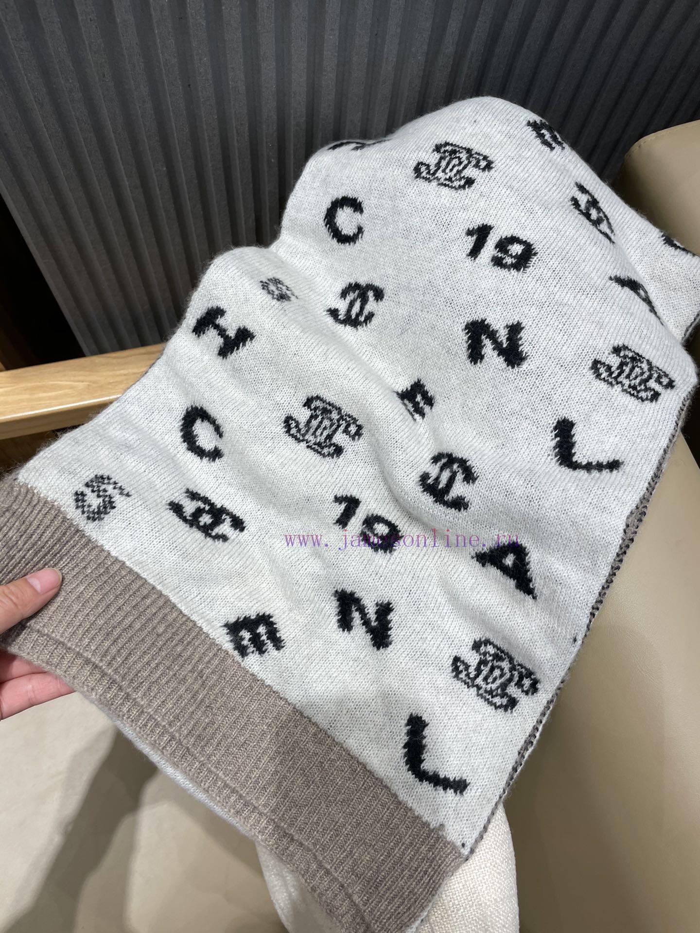 Chanel Original Edition ️ New Knitted Scarf ️ Low key Luxury ️ Exquisite Soft Elite Level Faiabosyxd - Image 5