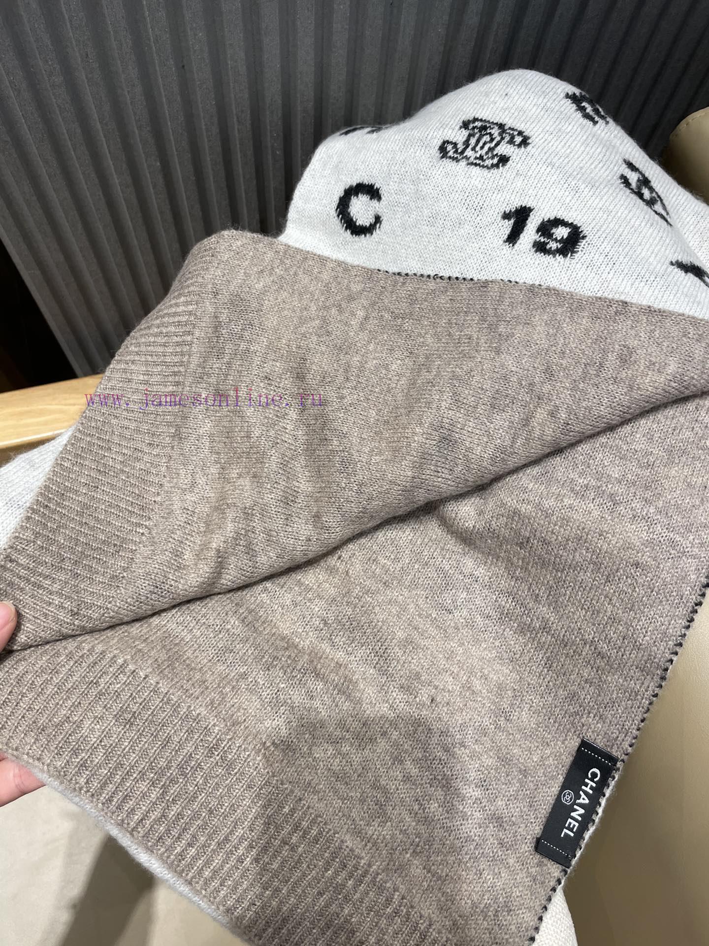 Chanel Original Edition ️ New Knitted Scarf ️ Low key Luxury ️ Exquisite Soft Elite Level Faiabosyxd - Image 6