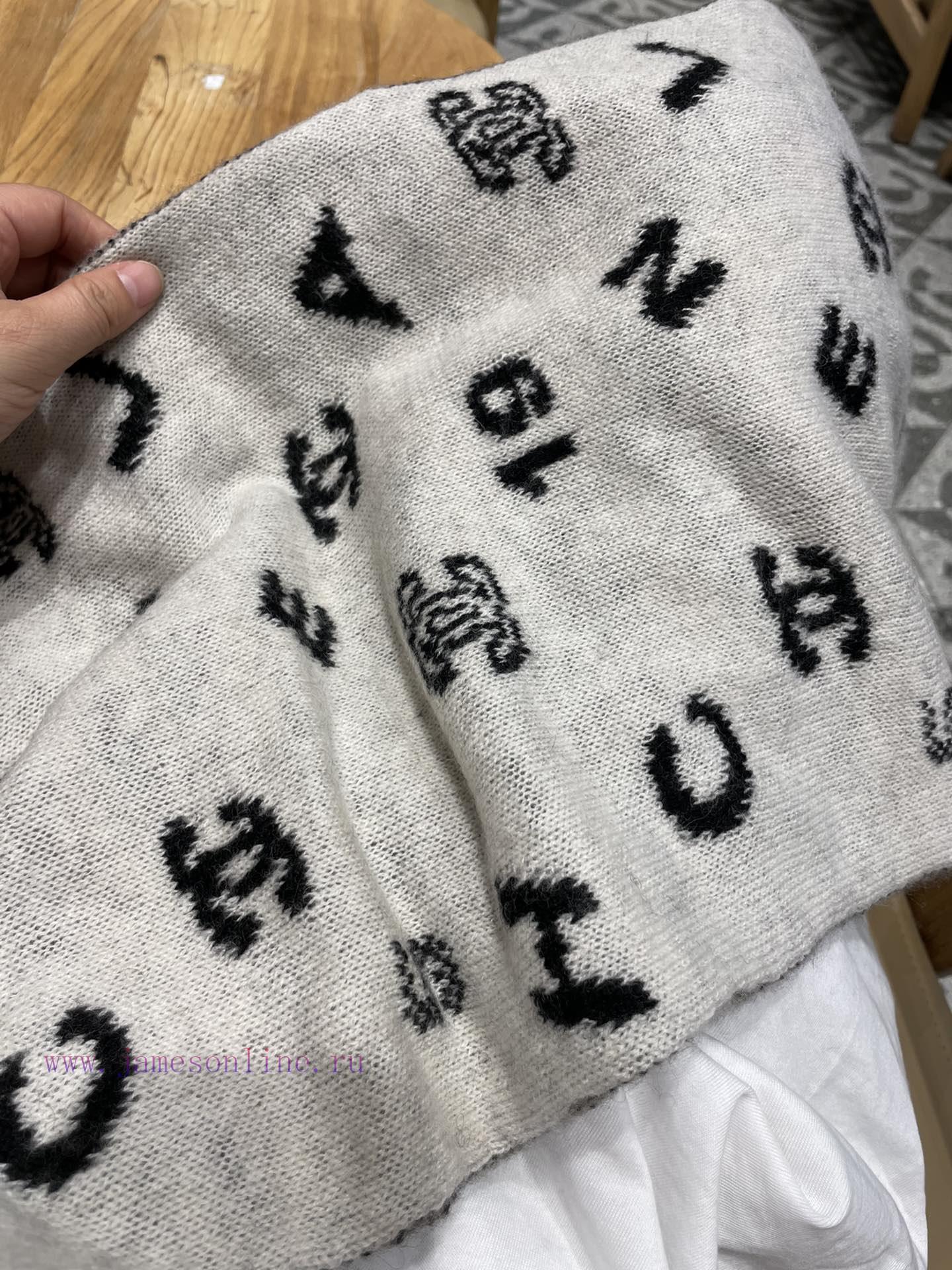 Chanel Original Edition ️ New Knitted Scarf ️ Low key Luxury ️ Exquisite Soft Elite Level Faiabosyxd - Image 7