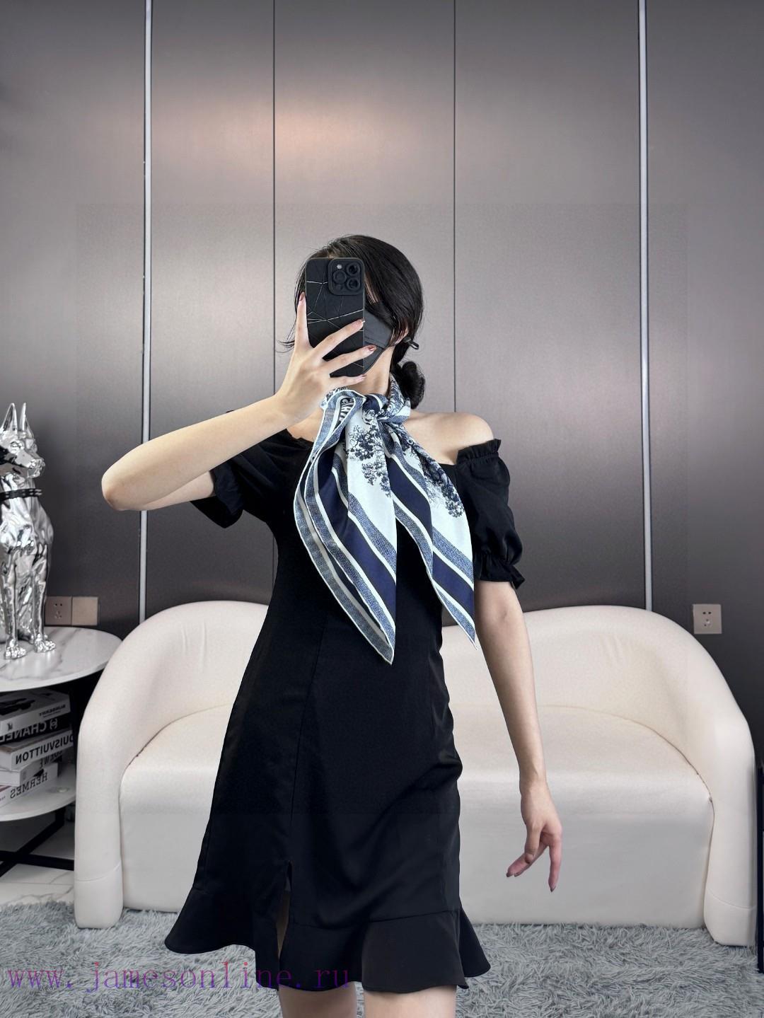 Animal WorldFabric made of real silkSize 90 * 90This Sauvage printed square scarf pays tribudkglbvad - Image 3