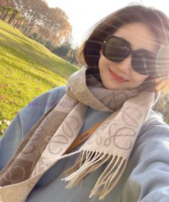 Luoyiwei's solid color clothing is a perfect match for itThe model images are all Meitu stylq8ofu84v