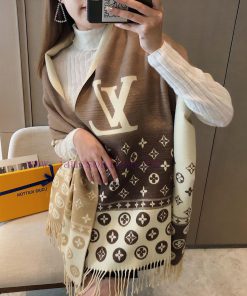 Famous brand scarves for autumn and winter, exclusively for WeChat business, live streaming,igflul4w