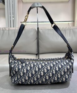 This D-Journey Handbag Is A New Product Of This Season And Made A Brilliant Debut In Dior's Spr ocdam0vy