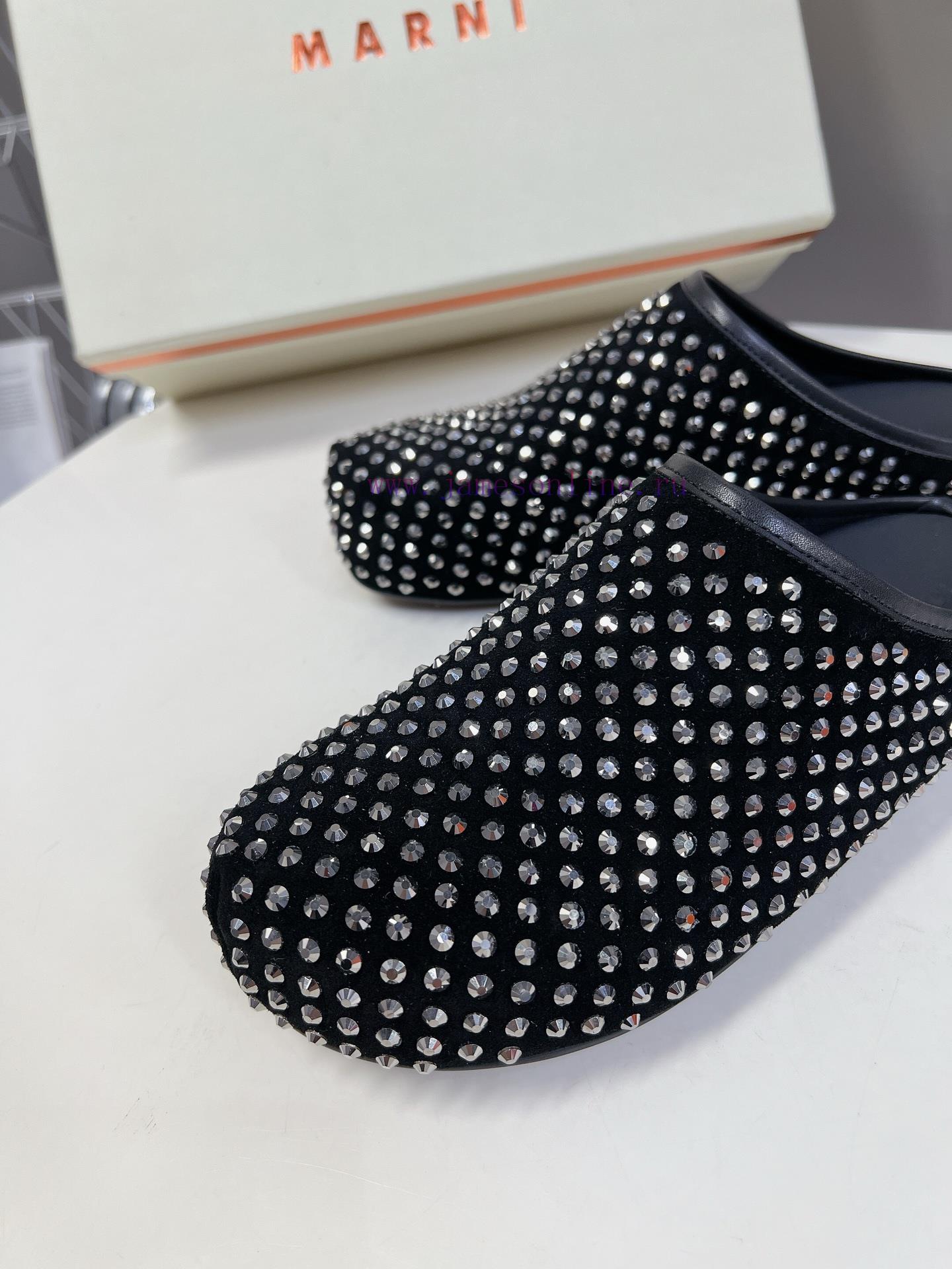 Marni's Classic Diamond Studded Bingbing Slippers Are Perfect For Spring And Summer. The Color ggtf7z3x - Image 8