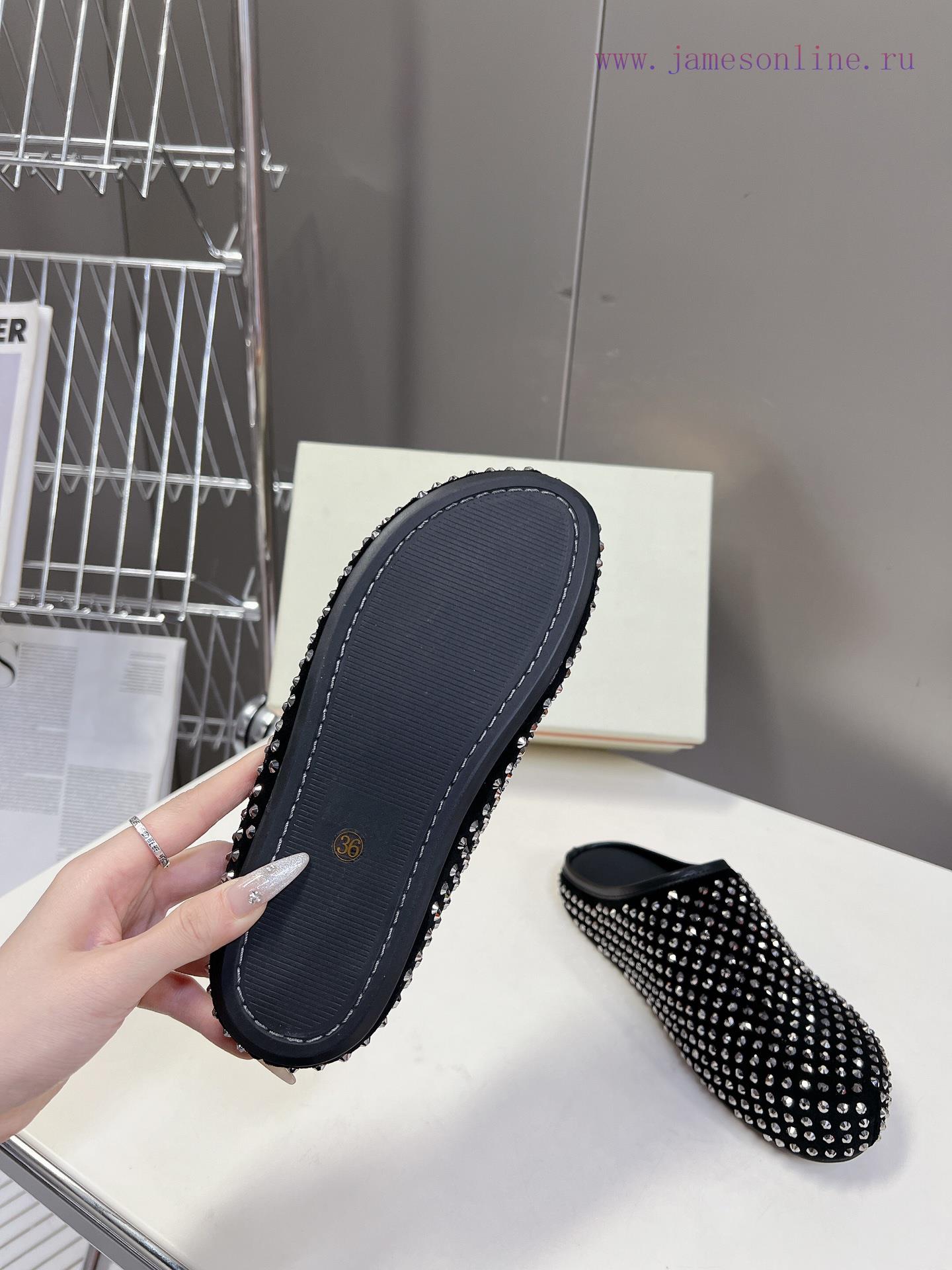 Marni's Classic Diamond Studded Bingbing Slippers Are Perfect For Spring And Summer. The Color ggtf7z3x - Image 10