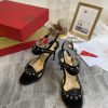CL Red Soled Shoes Are The MostChristian Louboutin Classic Red Bottom With Two Bead Nails High 2o6svrm5