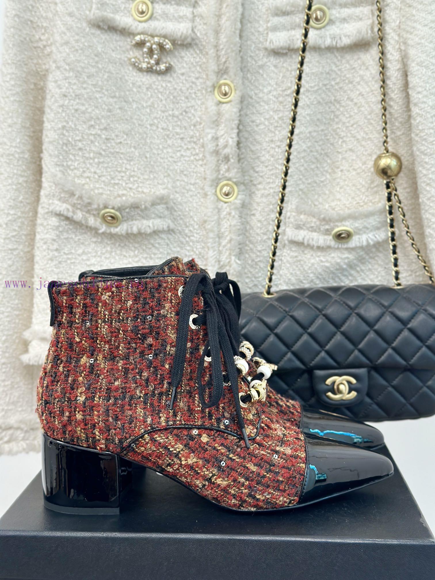 Chanel | Chanel 24B Autumn/Winter New Pointed Short BootsComes With A Sense Of Atmosphere And E 3ssg5g8r - Image 2