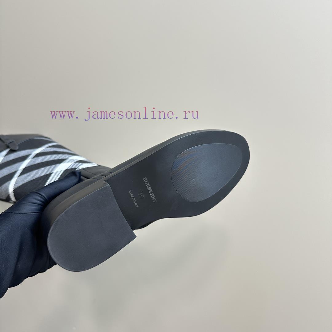 Top TierBurberry Designed By Daniel Lee Is Available 24/7 For Autumn And Winter. It Still Exude lcwjcqib - Image 11