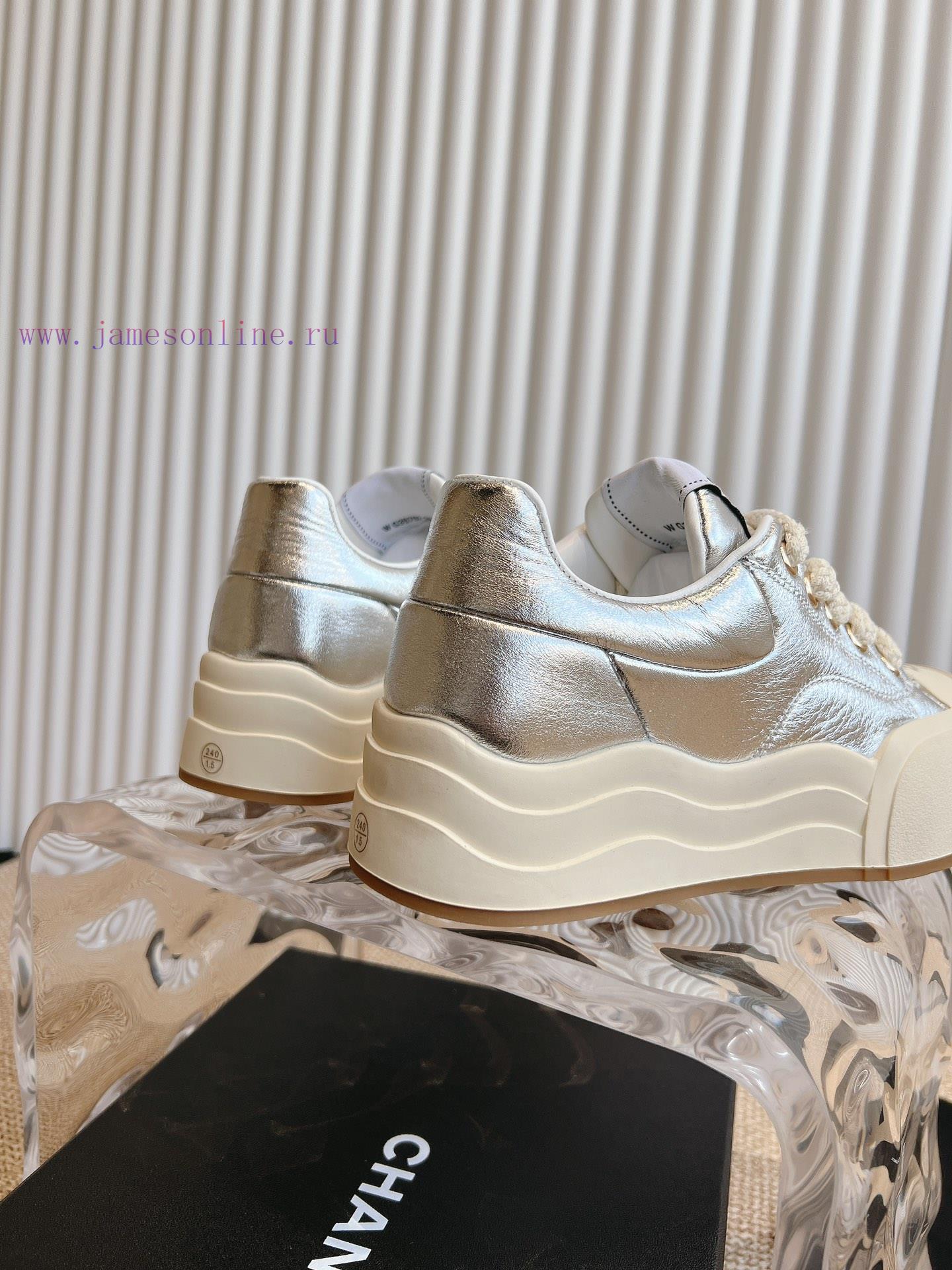 Chanel 5c Spring/Summer New Casual SneakersTop Quality This Boot Is Truly A Small Lucky Star Wi u48ix49f - Image 7