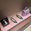 Jimmy Choo/Jimmy Zhou Classic Leather Shallow Mouth Flat ShoesThe Shoe Design Is Very Delicate gvy007yq