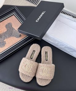 Chanel 25C Spring/Summer New Collection Chain SlippersI Have Everything In The Entire Serieshig dwm9qhc6