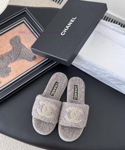 Chanel 25C Spring/Summer New Collection Chain SlippersI Have Everything In The Entire Serieshig e0zx3neg