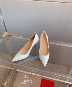 Christian Louboutin's New Red Soled High Heels With Smooth Curves Outlining A Graceful Style Sh 3yx4btje