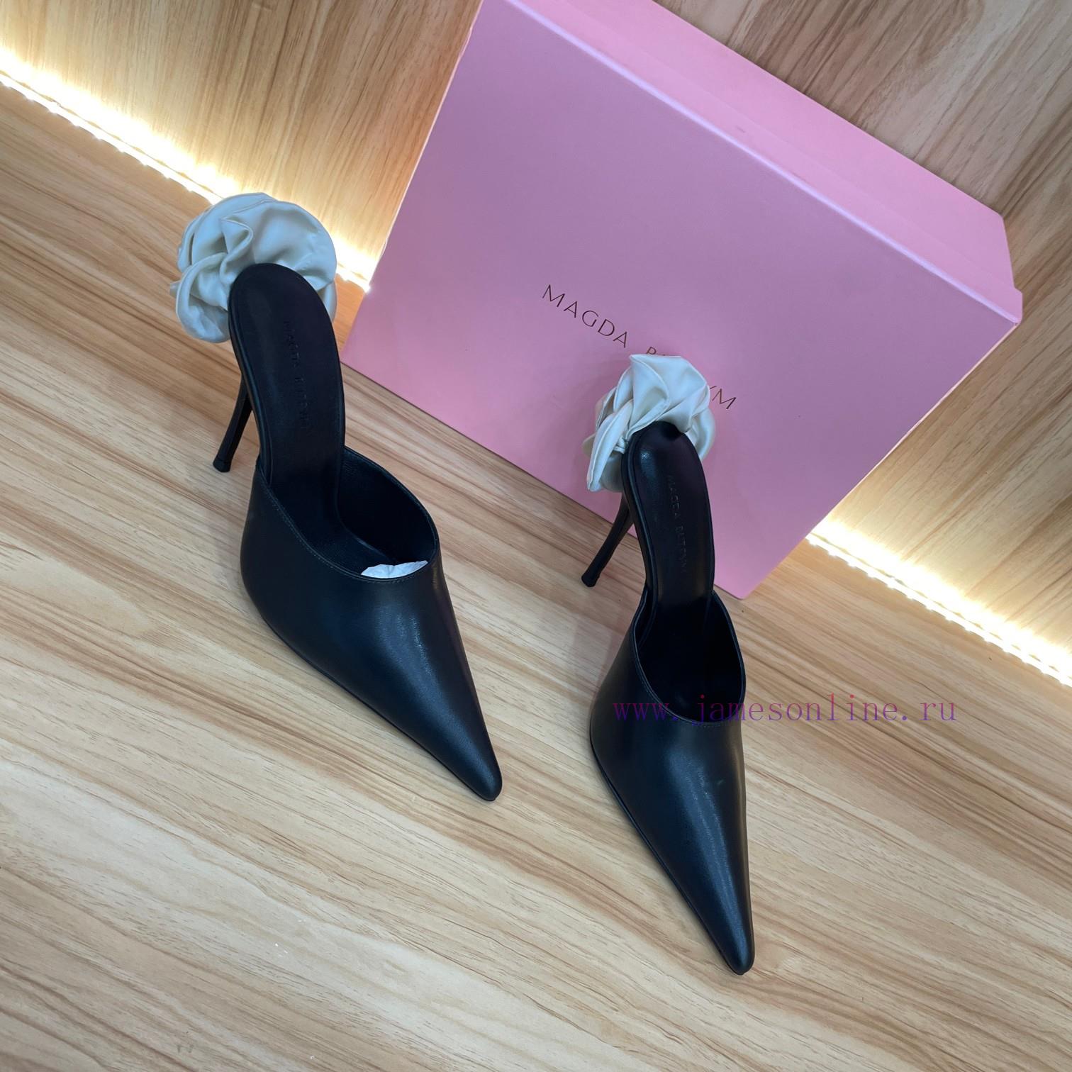 Magda Butrym As The Founder Of The Brand Has Redefined Femininity In Her Unique Way. She Combin 1bhn60u5 - Image 4