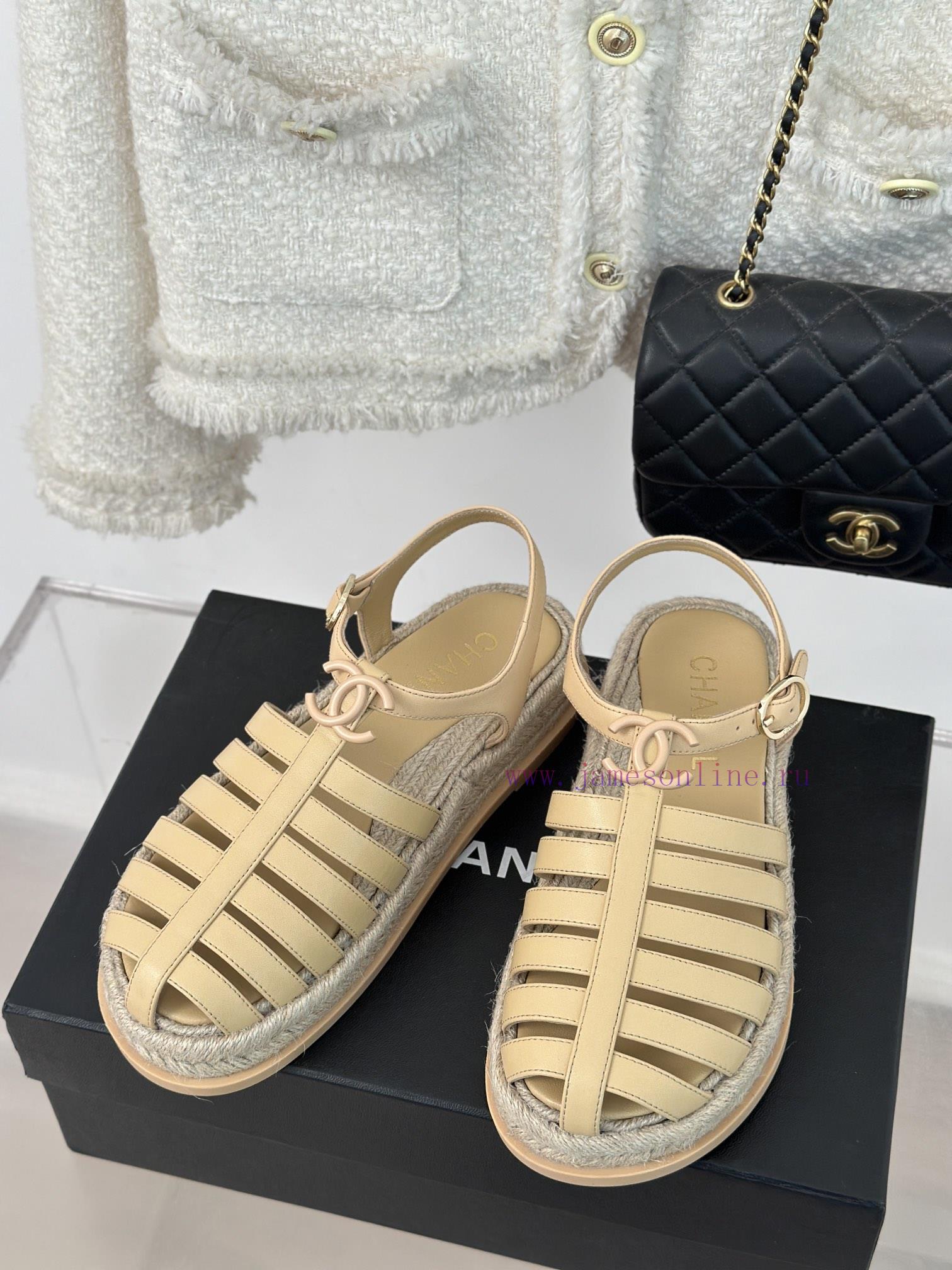 Chanel | Chanel 24C New Product ClassicDouble C Grass Woven Roman Pigsty SandalsThe Shoe Upper 5zehtrn7 - Image 3