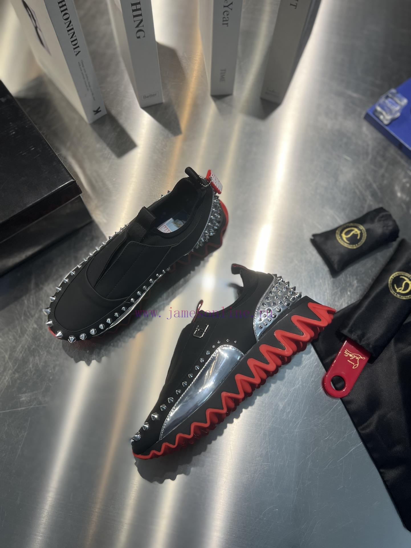 ╔ 🦈 Shark Bottom Marvel Co Branded Black Panther Model ╗️Top Level Customized Version𝑪𝒉𝒓𝒊𝒔𝒕𝒊𝒂𝒏 gx2gwy5l - Image 3