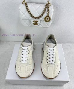 Maison Margiela Mm6 Put It On Take The Steps Of Your Life Accompany It And Embark On A Differen en30r97b
