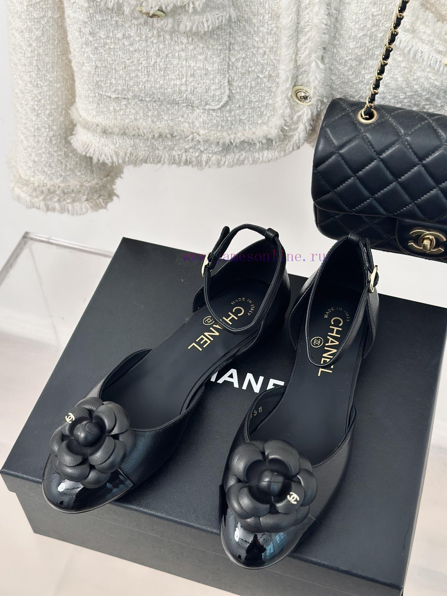 Chanel | Chanel 24c Spring/Summer New ProductsCamellia Hollow Sandals SeriesThis Season's Camel wivw4vhb - Image 3