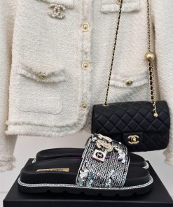 Chanel | Chanel 24P New ProductSparkling Rhinestone Double C Lazy SlippersThe Shoe Upper Is Mad 41uh15ei
