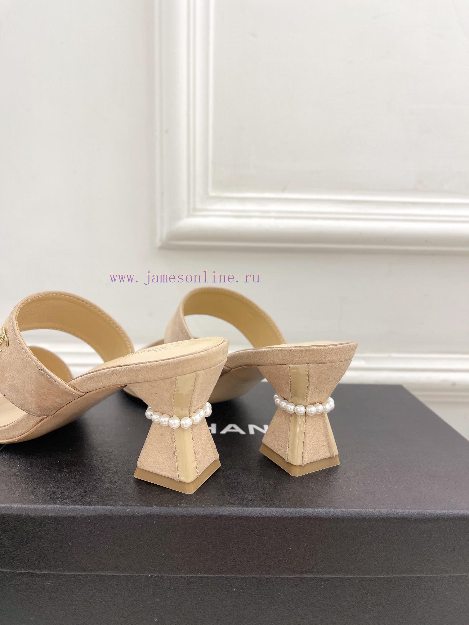 ️𝐂𝐇𝐀𝐍𝐄* 🦋 2024 Early Spring New Product Classic Pearl Heel Slippers Series Newly Released 〰The div5fhq0 - Image 8