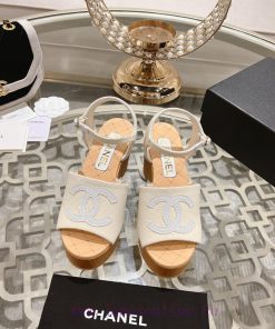 Chanel SS24 New Arrival~Chanel Classic Wedge Sandals With Classic Colors For Spring And Summer y1uh1kg7