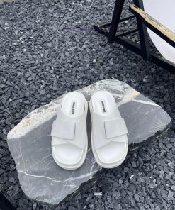 Top Notch Women's ClothingChrome X Birkenstock Co Branded Birkenstock ShoesThis Shoe Design Tru on9gzxtk