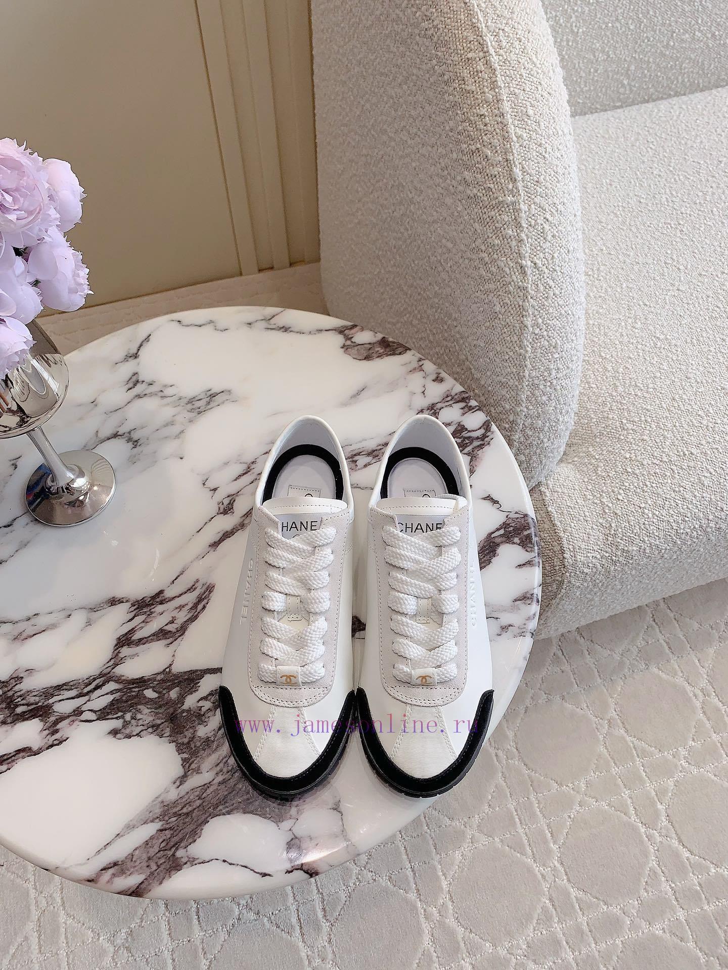 Chanel's New Sneakers De Xun Shoes Have A Simple And Lightweight Design That Is Easy To Match. zko5ml4s - Image 2