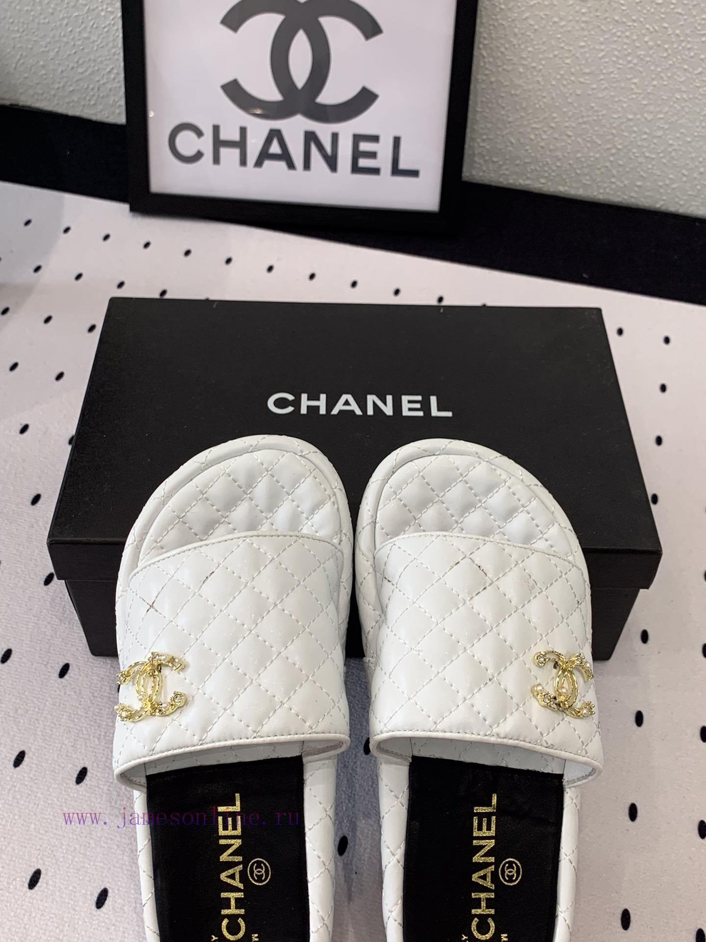 Chanel's New Diamond Patterned Thick Soled Sponge Slippers Are A Must-have For Summer In The Co 34my5kuw - Image 9