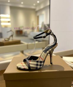 Burberryyburberry𝑩𝒖𝒓𝒃𝒆𝒓𝒓𝒚𝒚𝘽𝙪𝙧𝙗𝙚𝙧𝙧𝙮𝙮 Burberry's Latest Release Of High-heeled Lazy Retro Elegant dmx2m8f7