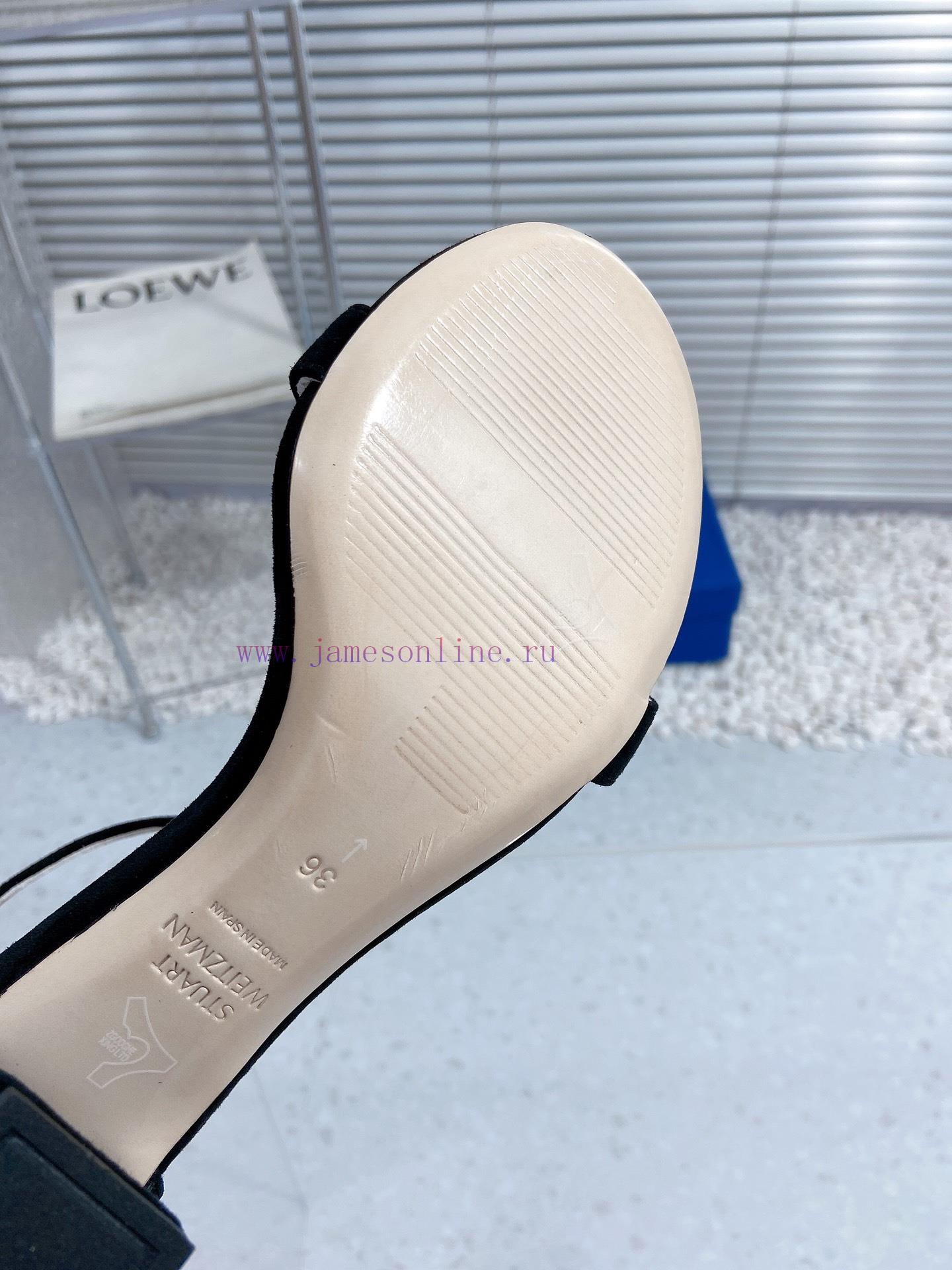 Stuart Weitzman's New SW Thick Heel SandalsShoe Upper Made Of Sheepskin And Inner Padding Made wx6zwnlx - Image 10