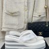 Chanel | Chanel 25C Early Spring New ProductMilan Fashion Show Thick Soled Flip FlopsA Must-hav 7u779t64