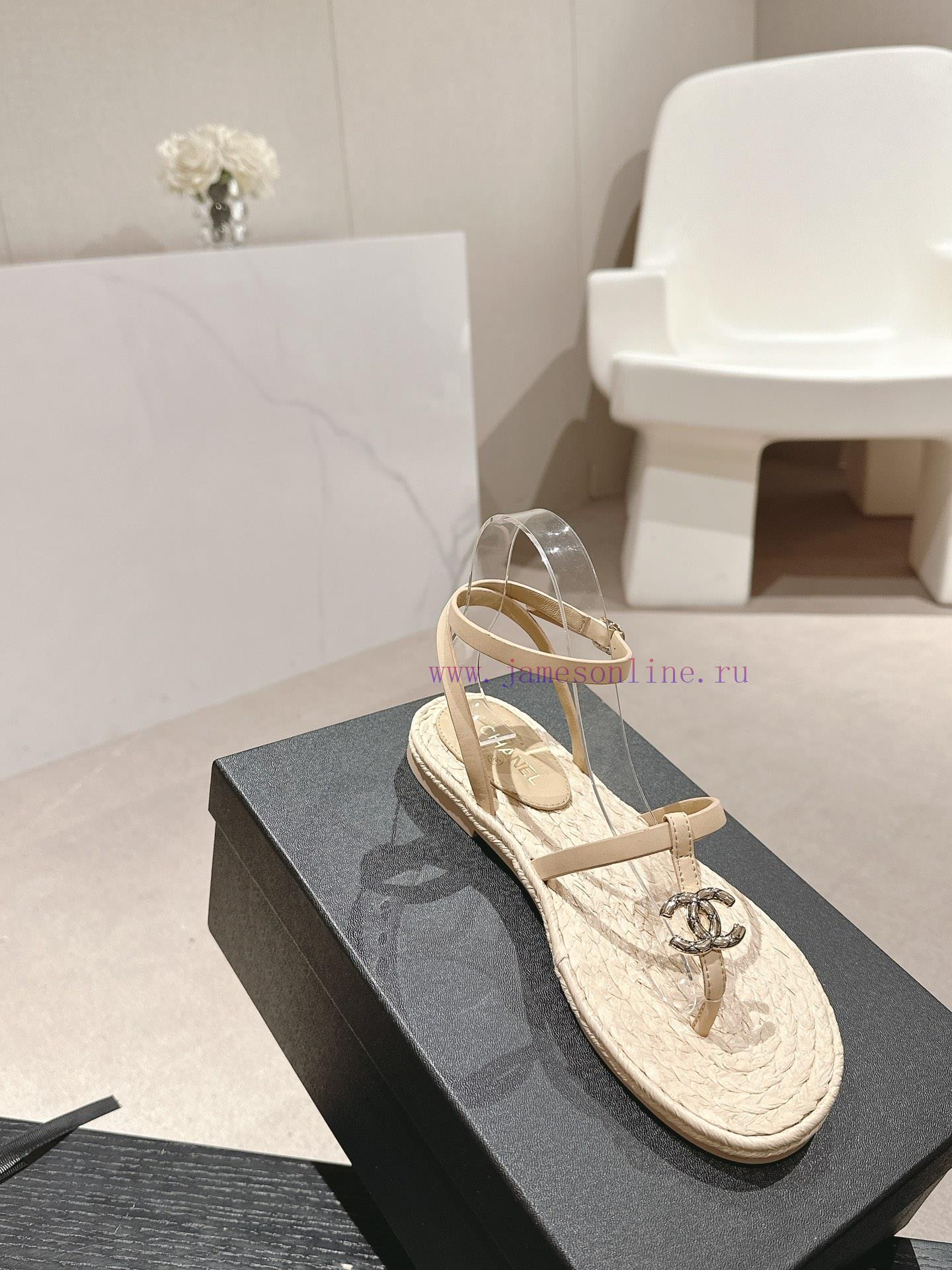 Purchasing Grade𝗖𝗛 * 𝗔𝗡𝗟 | | 𝟐𝟎𝟐𝟒 Grass Woven ShoesTop Tier High-end Quality From Large Factori zvgjxhlg - Image 6