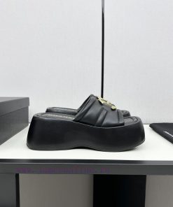 Chanel Grandma's Super Beautiful Slippers~Dress Well And Luxury With One Step Kick ️The Refresh 1yvp7ywb