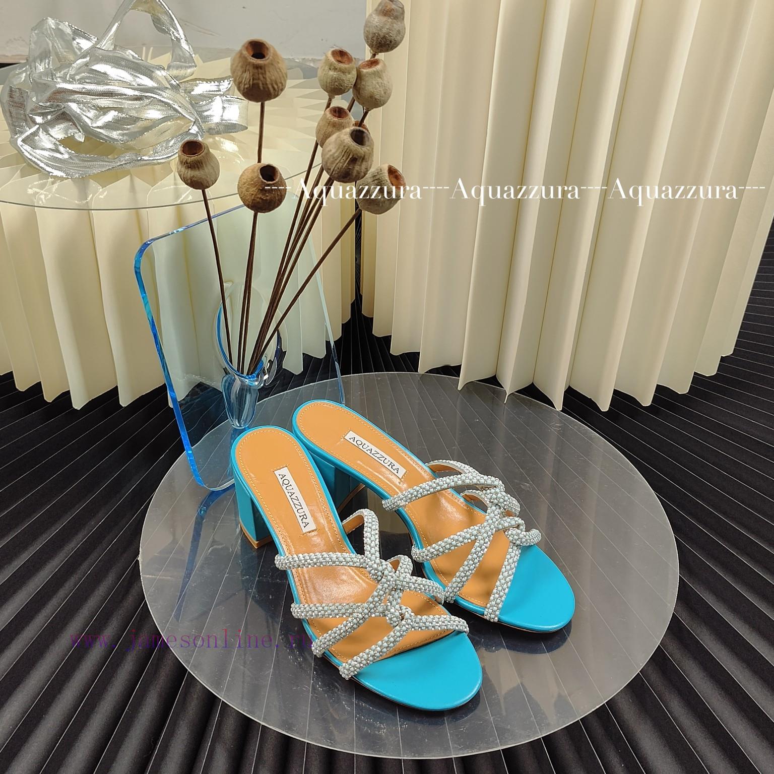 Aquazzurapineapple𝑨𝒒𝒖𝒂𝒛𝒛𝒖𝒓𝒂◆ Material◇ Upper Suede Imported DiamondLining (inside) Sheepskin (G bisgv3pi