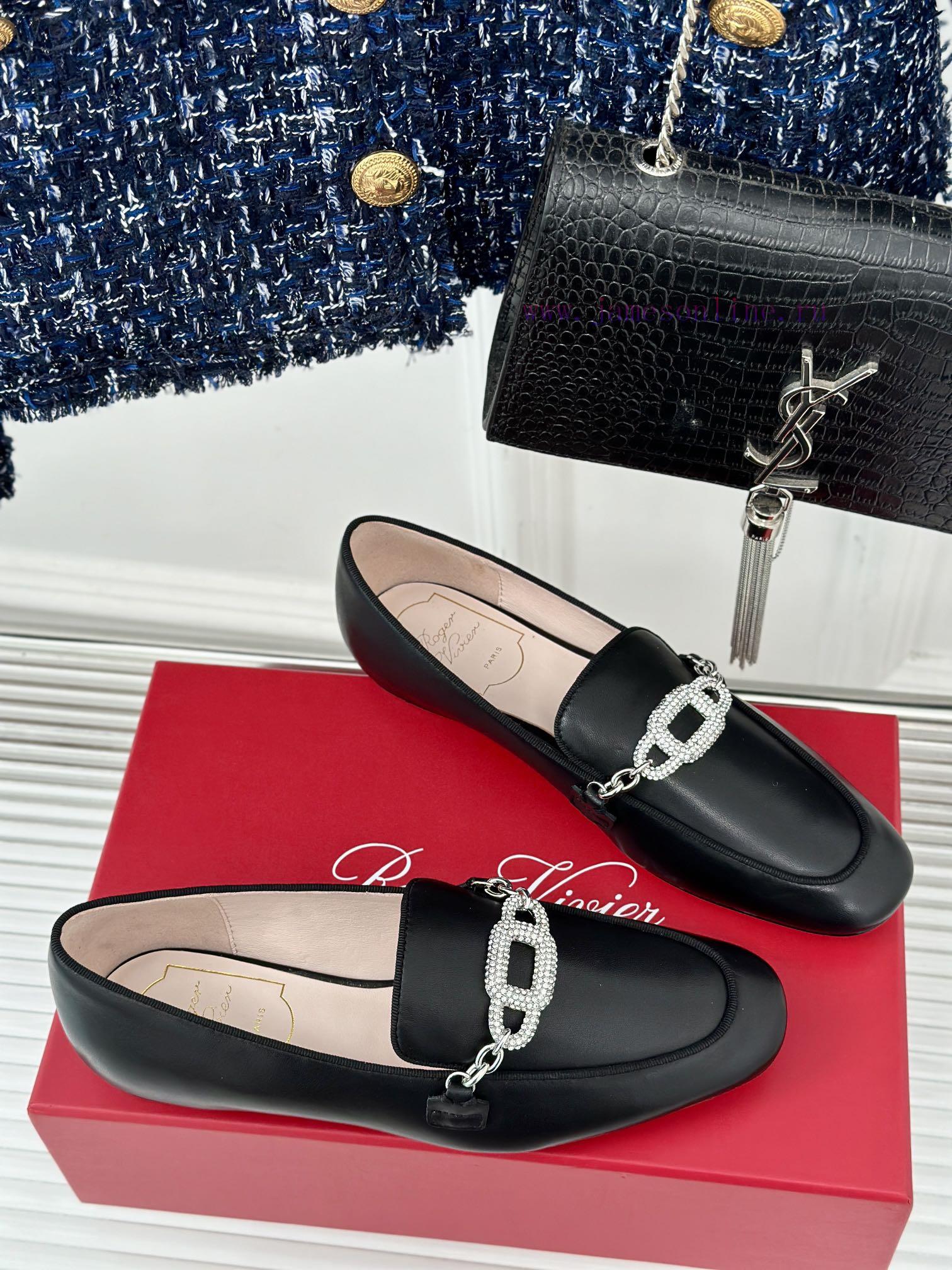 Roger Vivie RV Classic Diamond Buckle LoafersAlthough It Belongs To The More Common Le Fu Versi 3rq4isez - Image 4