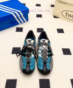 Adidas X Song For The MuteCo Branded Adidas Clover Casual Board ShoesThe Joint Design Features v03759jl