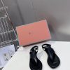 Loro Piana's Classic And Popular Product Loro Piana's Top British Clip On Slippers And SandalsS h6ay5ge4
