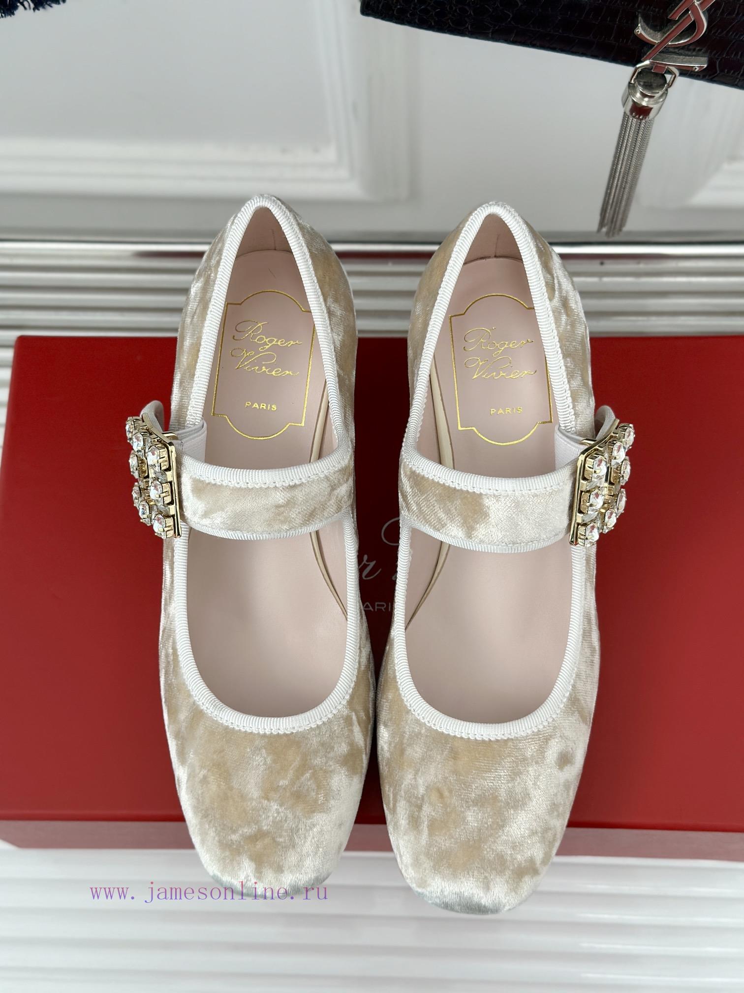 Roger Vivier | RV Classic Diamond BuckleRough Heeled Mary Jane Single ShoesFull Of Girlish Styl 4duq5trn - Image 5