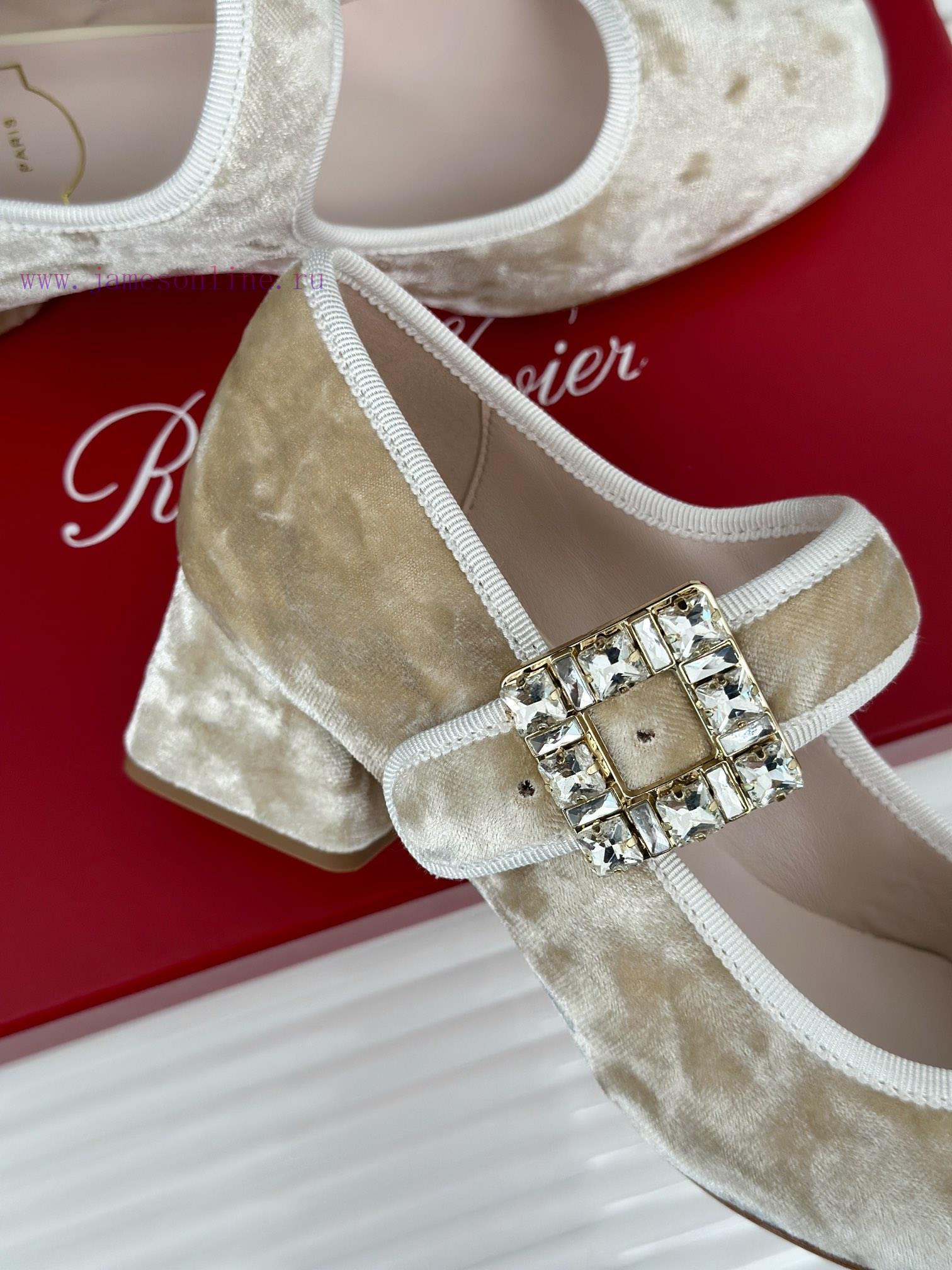 Roger Vivier | RV Classic Diamond BuckleRough Heeled Mary Jane Single ShoesFull Of Girlish Styl 4duq5trn - Image 6
