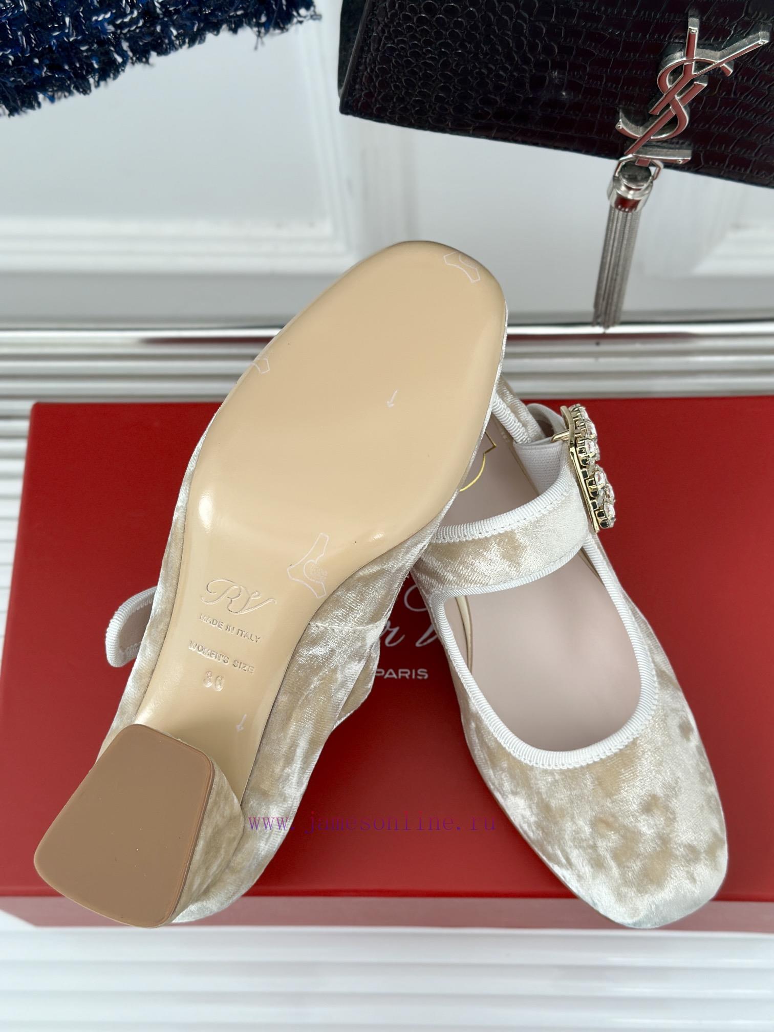 Roger Vivier | RV Classic Diamond BuckleRough Heeled Mary Jane Single ShoesFull Of Girlish Styl 4duq5trn - Image 10