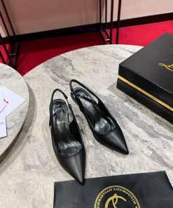 CL Deduction Is Empty. W️This High-heeled Shoe Is Made Of Black Calf Leather And Features A Del 66aulsmu