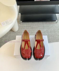 Maison Margiela MM6 Tabi Split Toe Shoes 2024 New Product Most Popular Purchasing Agent 11 Perf axy0boew