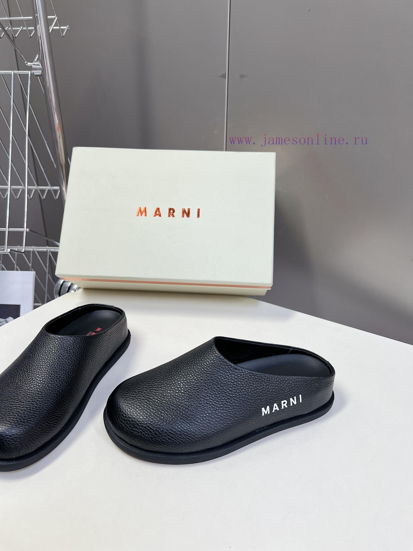 Marni Classic Half Slippers For Spring And Summer: This Pair Of Slippers Has A Contrasting Colo r4xic49n - Image 4