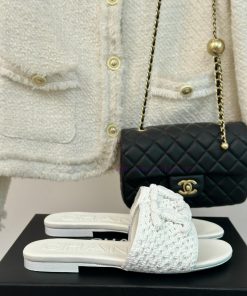 Chanel | Chanel 24P New ProductKnitted Double C Flat Flat SlippersA Must-have Cool Mop Series F c2kin960