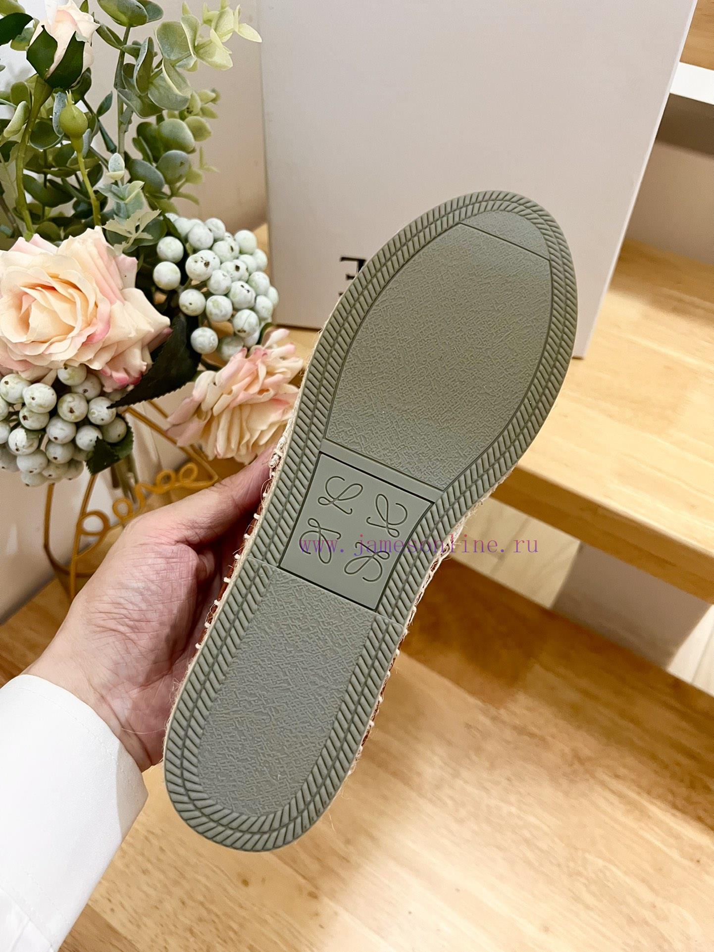 Brand LoeweLOEWE Thick Soled Close Toe Slippers For Fishermen Women's Canvas And Cowhide Leathe oemvwz02 - Image 10