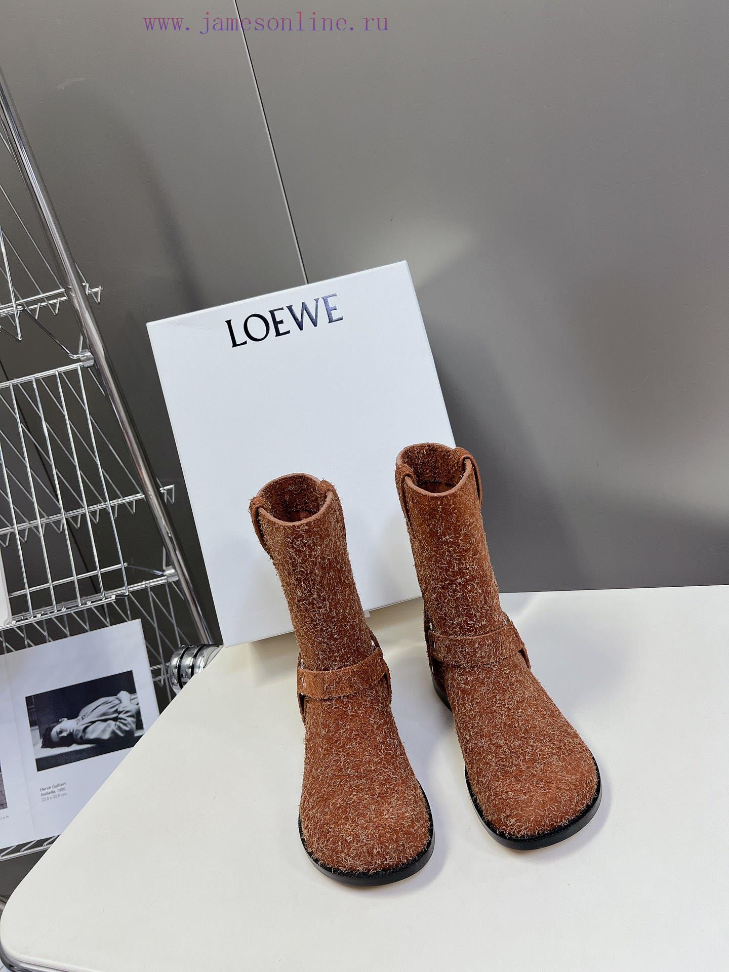 LOEWE 24ss Autumn And Winter New Style Square Heel Thick Soled Women's Boots Foot Pedaling Elas i9ksv7ky