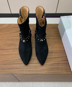 ISABEL MARANT Rivet Short Boots Are A Simple And Versatile Material With A Top Layer Of Calf Le u36en1rb