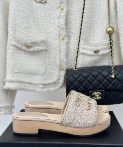 Chanel | Chanel 24P New Solid Wood ProductDouble C Thick Soled SlippersThe Unique Materials Giv lsl2a1uu