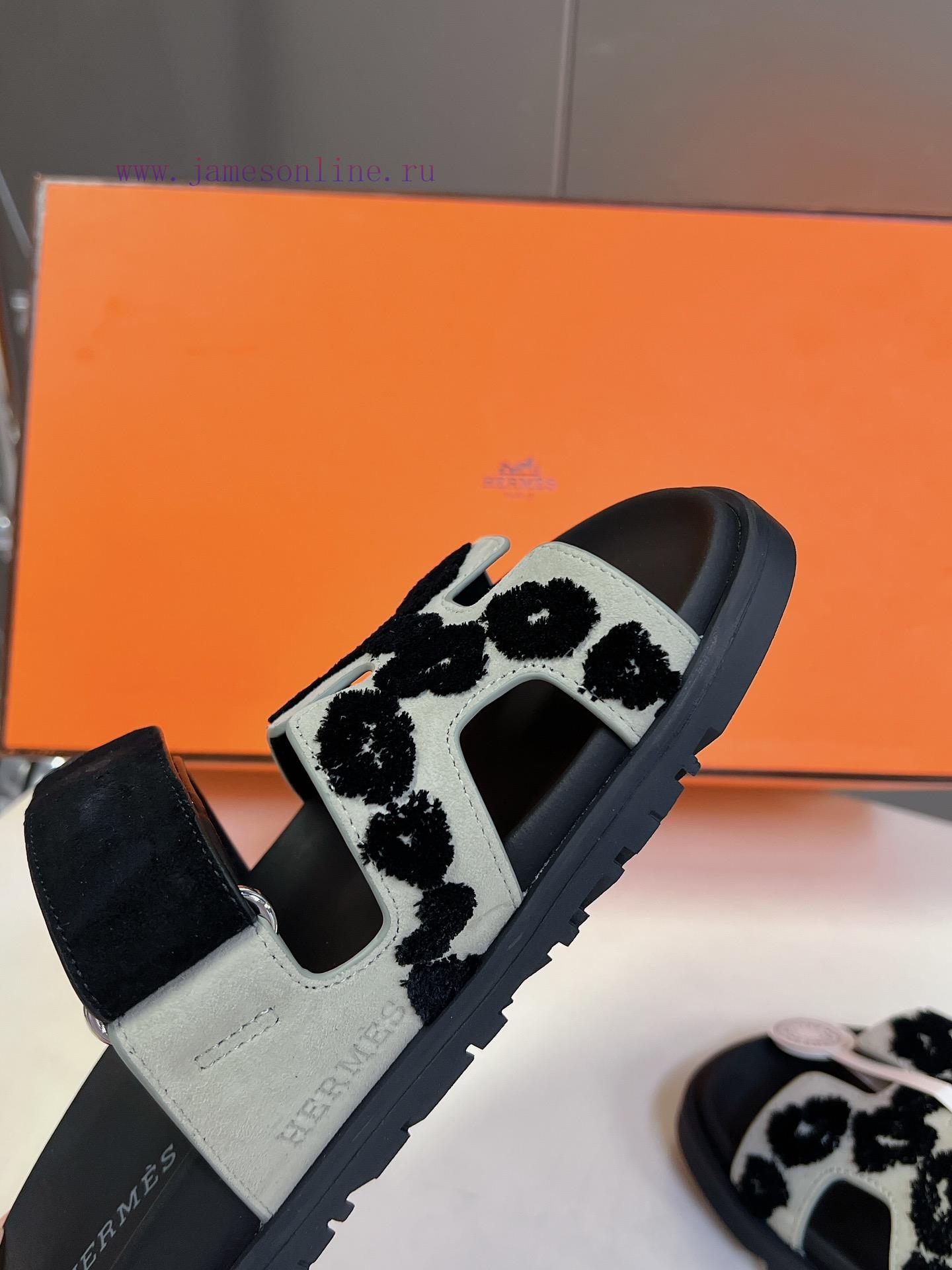 Hermes Spring/Summer Classic Second Uncle Slippers Chypre Ugly Cute Second Uncle Slippers - Old an31c71d - Image 8