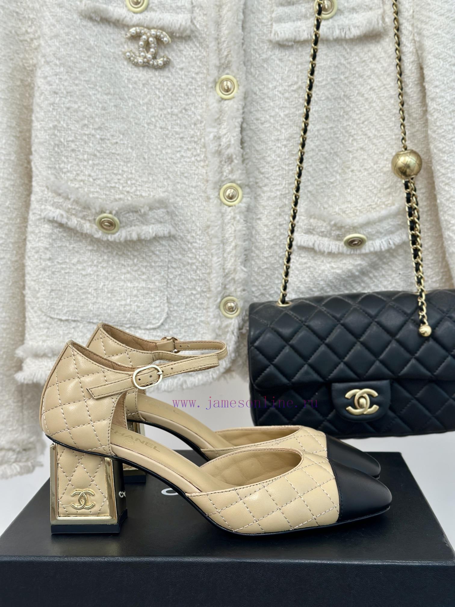 Chanel | Chanel Early Autumn Mary Jane Sandals~Classic Diamond Grid Design With Elegant And Tim ar97bsmb